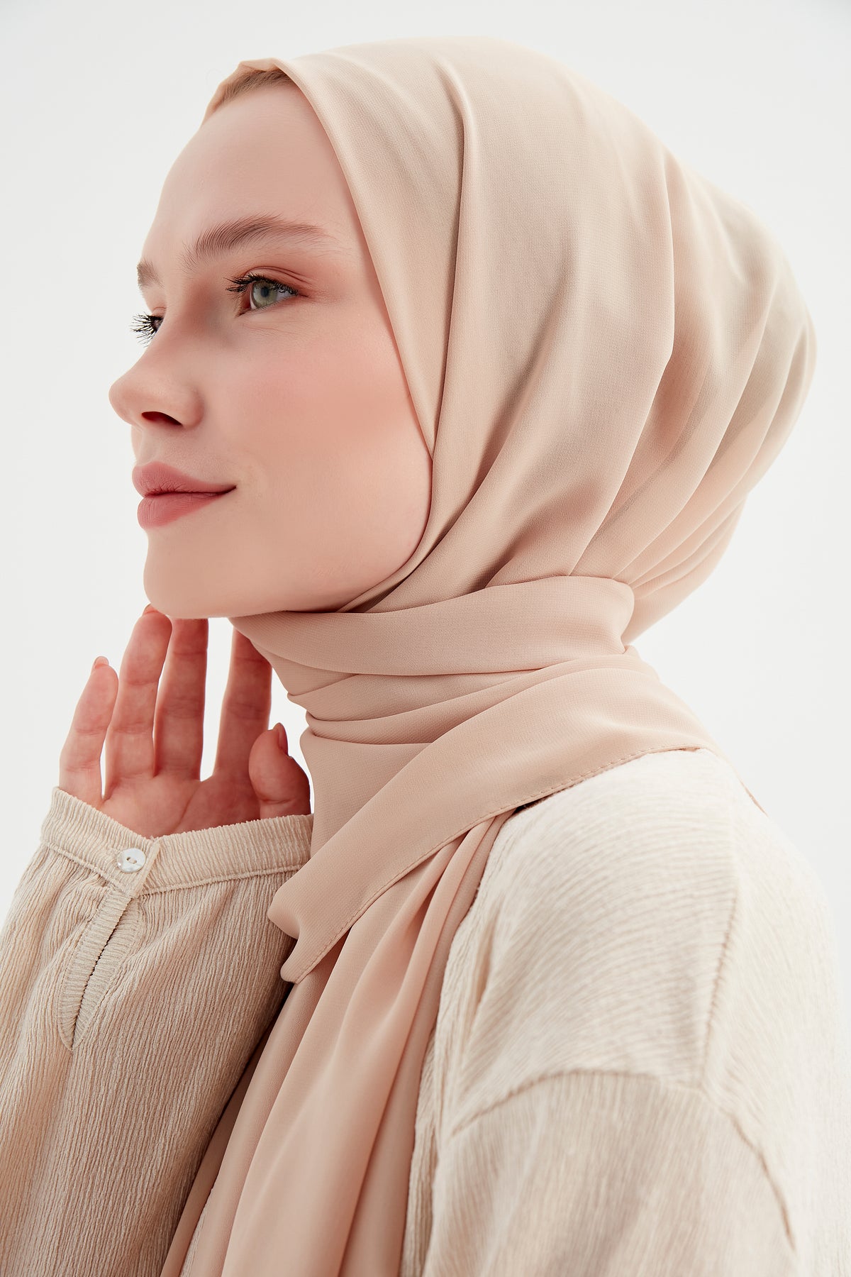 beige